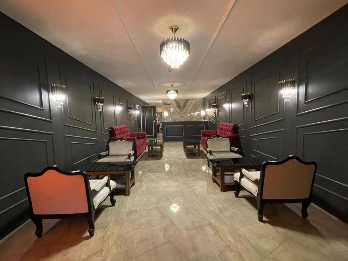 Gulf Hotel Mumbai- The Boutique Hotel Colaba Mumbai Exterior photo