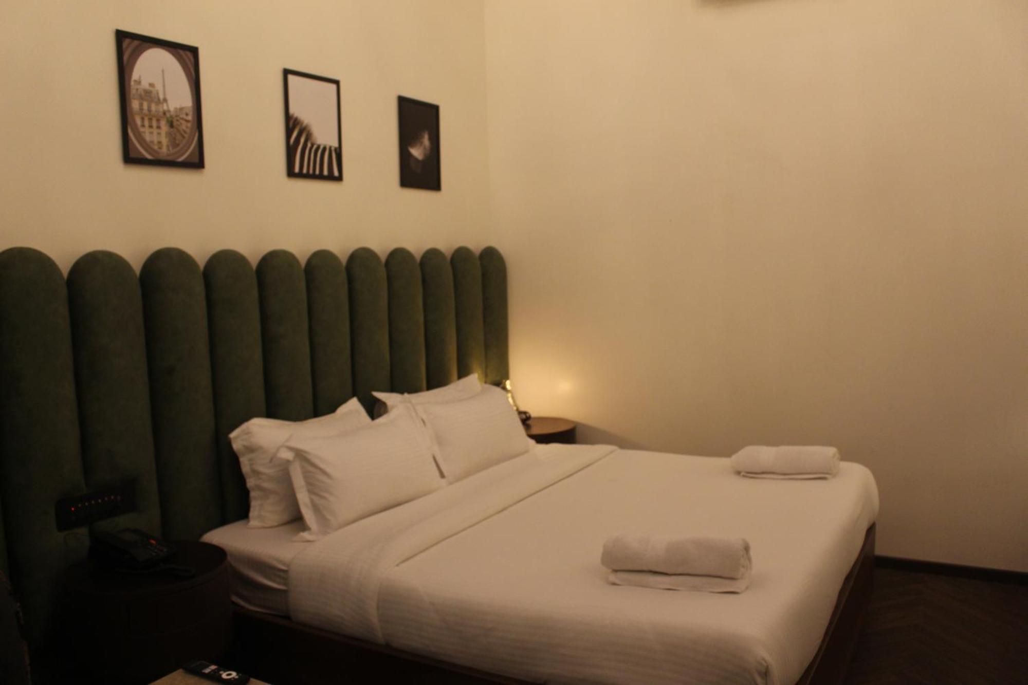 Gulf Hotel Mumbai- The Boutique Hotel Colaba Mumbai Exterior photo
