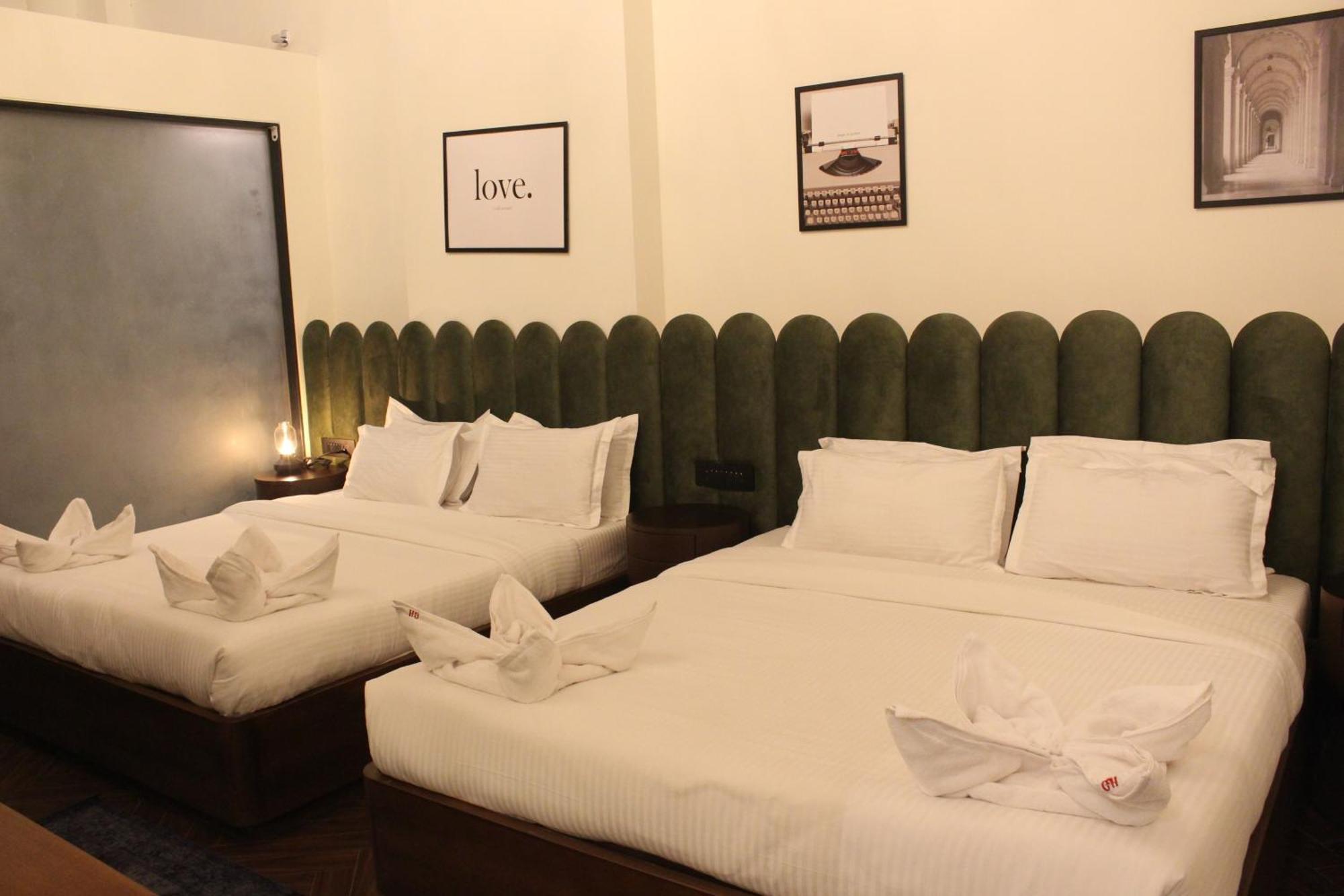 Gulf Hotel Mumbai- The Boutique Hotel Colaba Mumbai Exterior photo