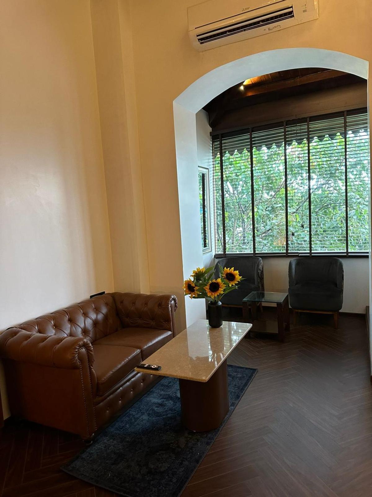 Gulf Hotel Mumbai- The Boutique Hotel Colaba Mumbai Exterior photo